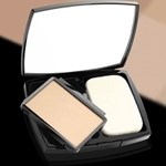Chanel Mat Lumiere. Luminous Matte Powder Makeup SPF10